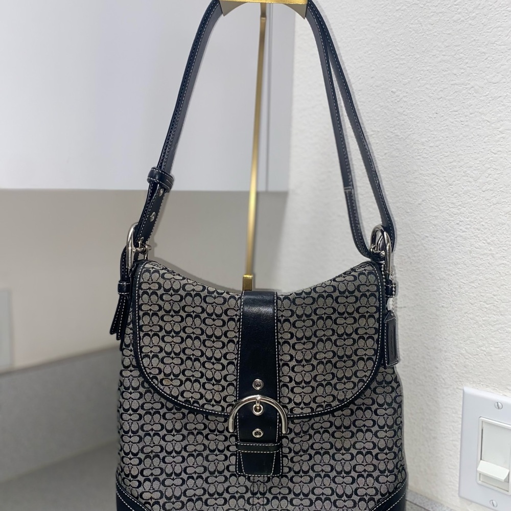 Coach Vintage SoHo Mini Signature Shoulder/Crossbody Bag EUC - Picture 2 of 16